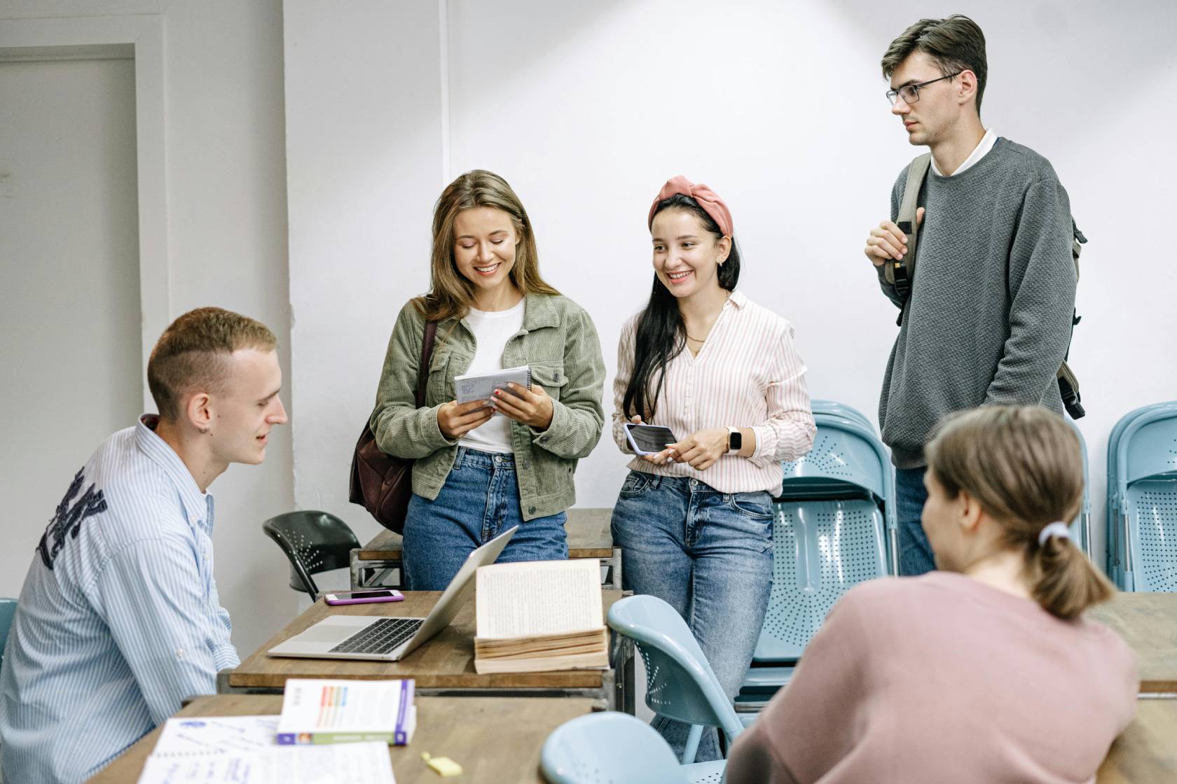 happy students audience